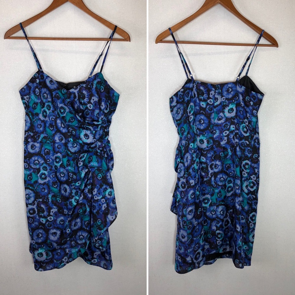 LC LAUREN CONRAD Floral Surplice Dress Size 6
